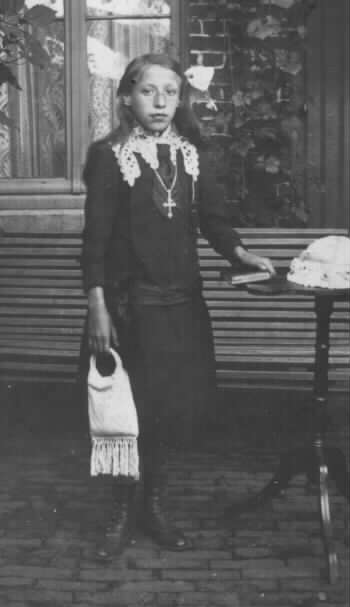 a2501.jpg (16114 octets)