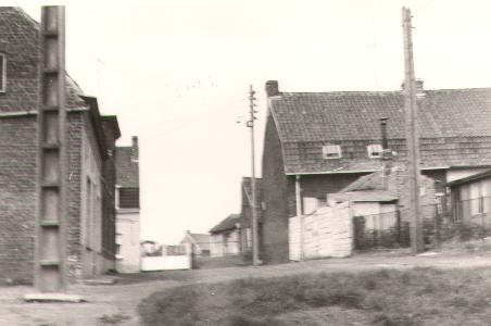 8mai01.jpg (21925 octets)